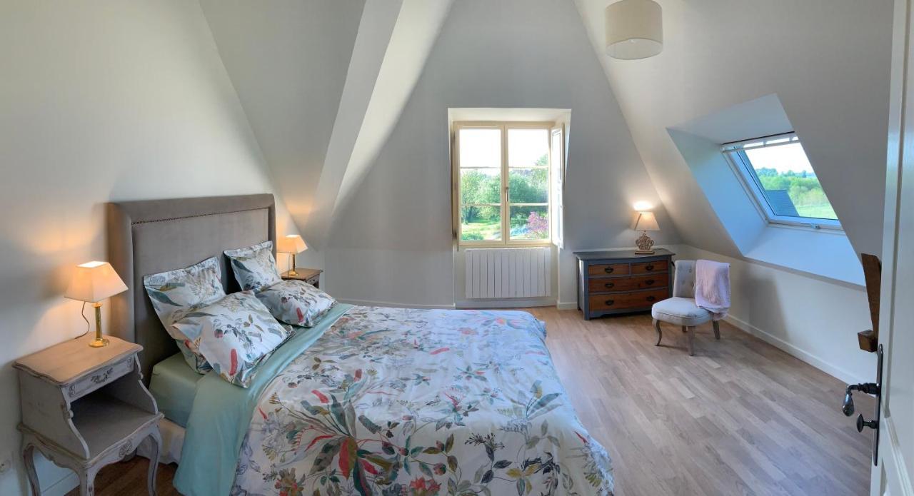 Le Plessis Aux Oiseaux Hotell Saint-Fort Eksteriør bilde